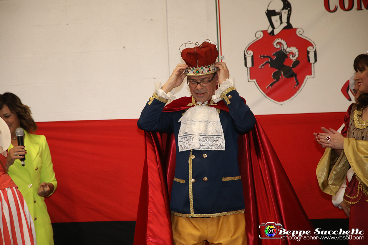 VBS_4686 - Investitura Re Peperone e Bela Povronera Carnevale di Carmagnola 2024.jpg